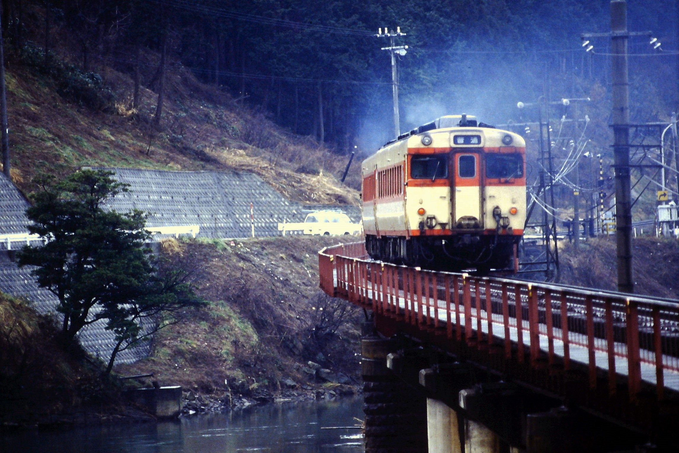山陰本線のキハ58系 普通列車